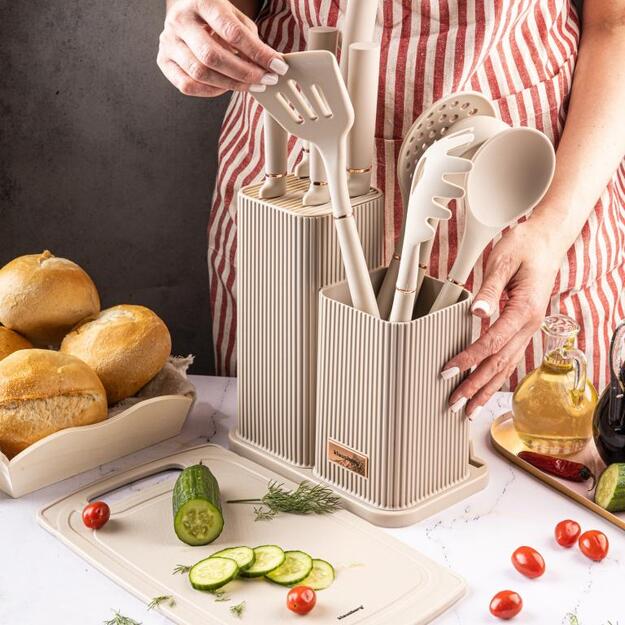 Klausberg virtuvinių peilių, įrankių ir pjaustymo lentos rinkinys, 12 dalių, smėlio spalvos KB-7935 3